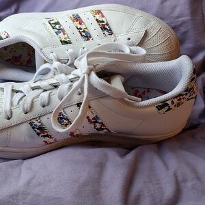 Adidas Superstar Size 5